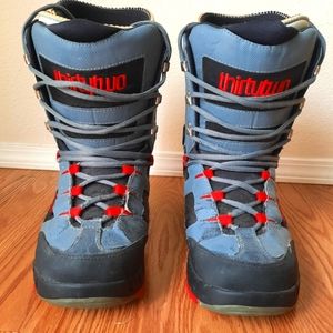 Men's snowboard boots, size 11